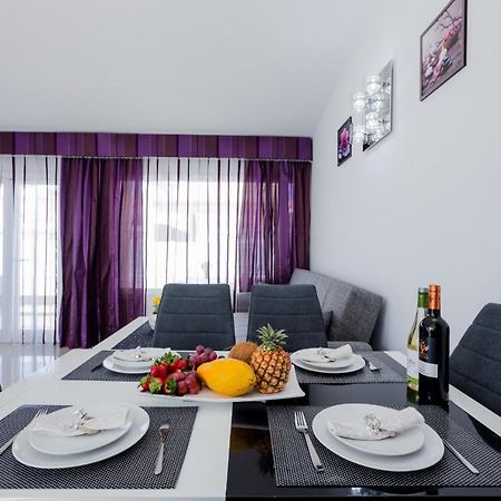 Island Village Prime Suite 312 아데제 외부 사진