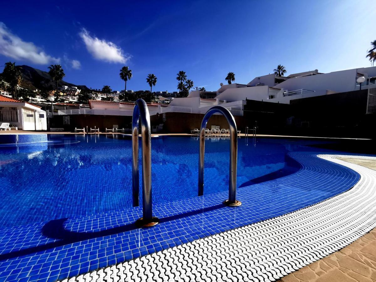 Island Village Prime Suite 312 아데제 외부 사진