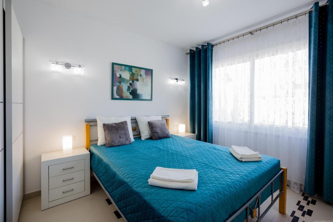 Island Village Prime Suite 312 아데제 외부 사진